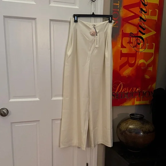 NWT Commense Cream Trousers - Picture 2 of 6